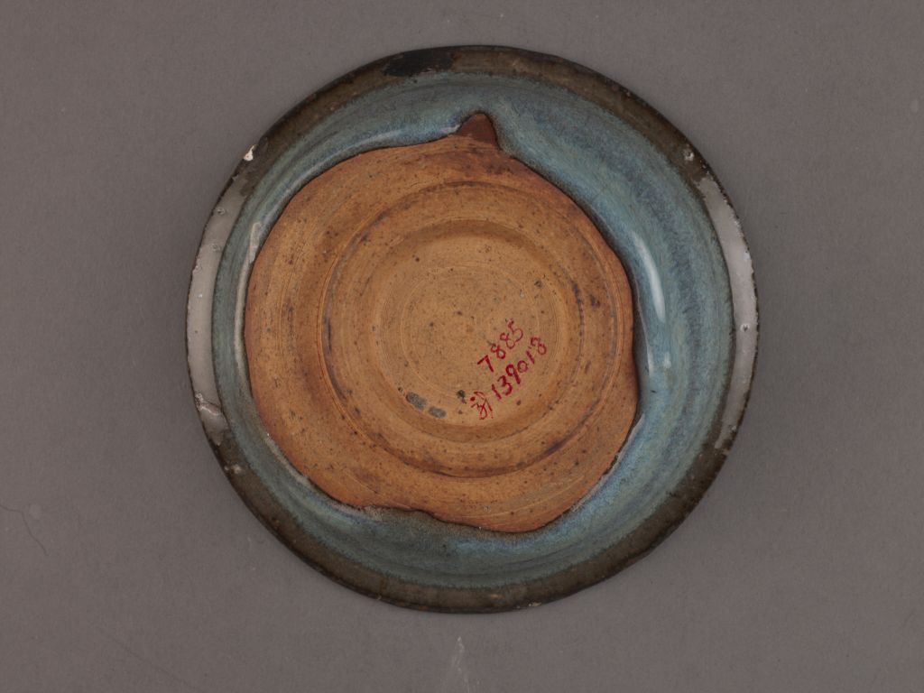 图片[2]-Jun Kiln Sky Blue Glaze Folding Plate-China Archive